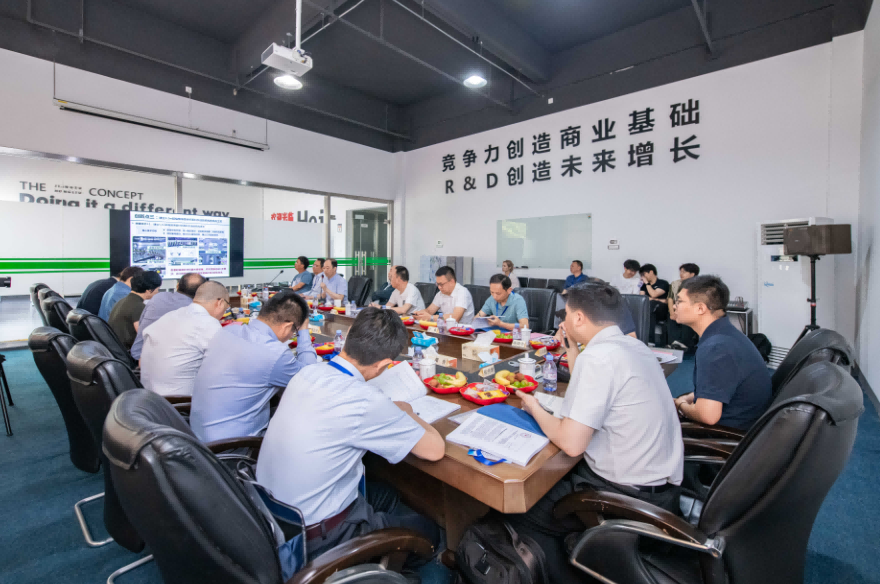 中紡聯“寬幅綿柔針織家紡面料(奈特綿?）的開發與產業化”項目鑒定會在紅柳集團成功召開！